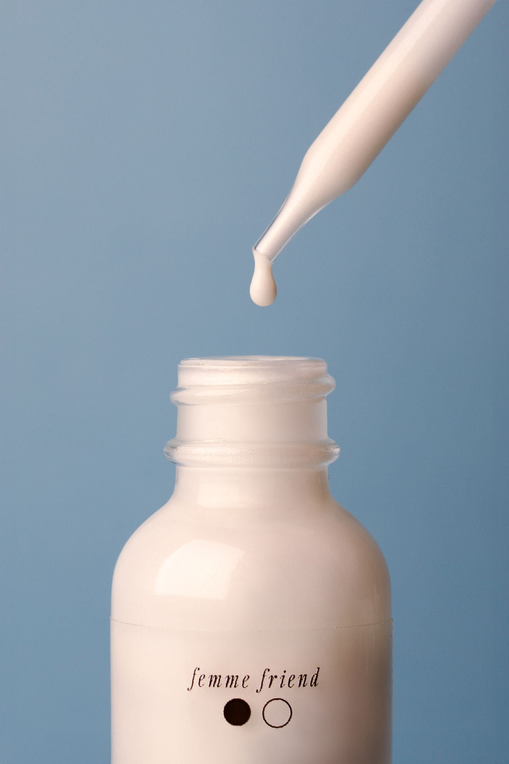 Liquid Moonlight: Illuminating Golden Chai Tea Serum